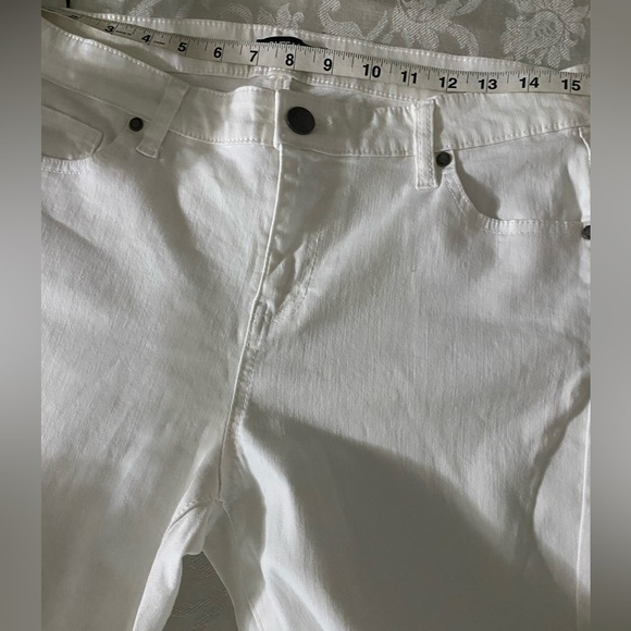 - NWT Buffalo David Bitton with pants 12/32 - Picture 9 of 10